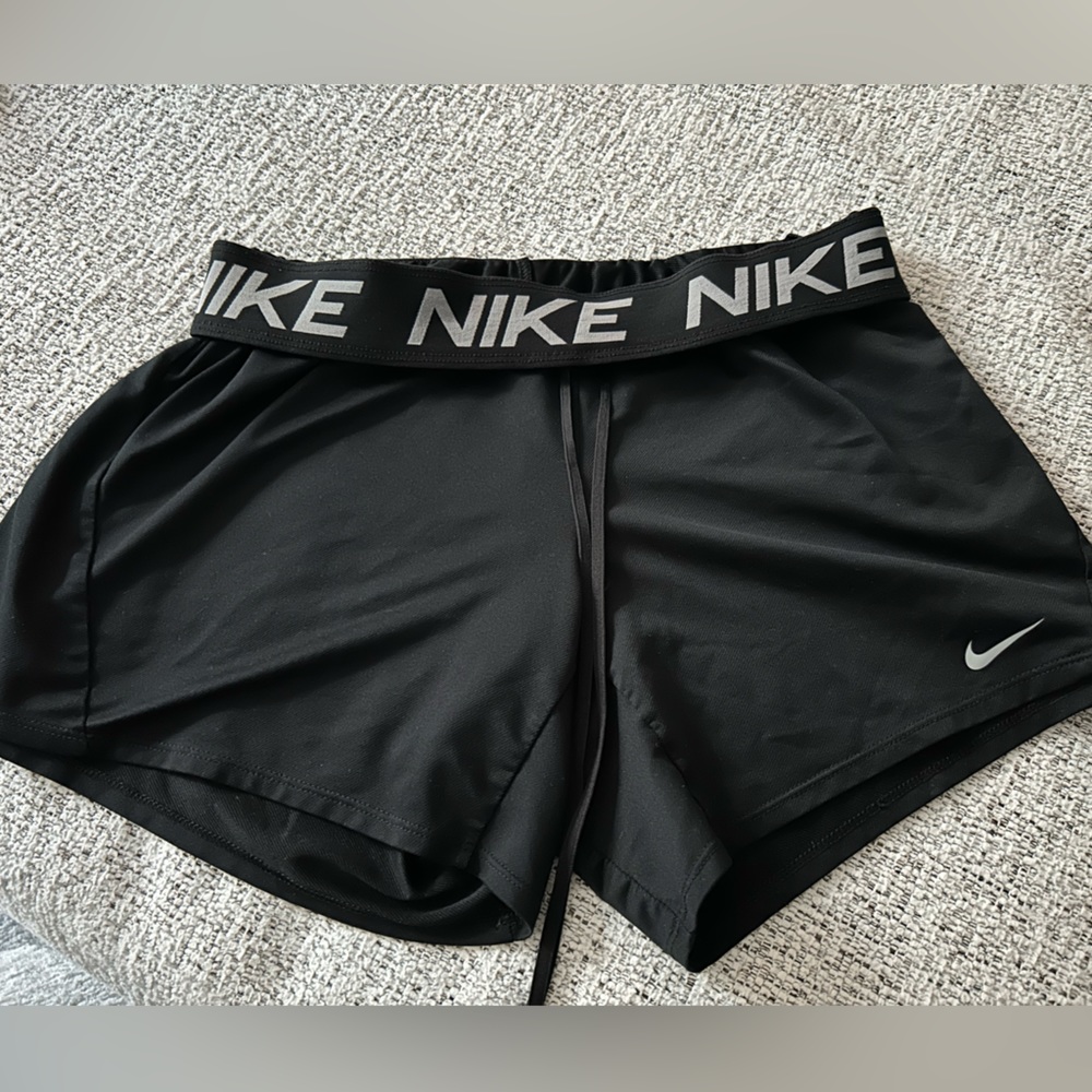 Womens Nike DryFit Attack Training Shorts Size S